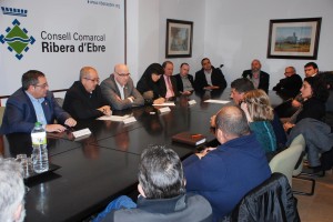 Reunió Felip Puig productors vi i oli Ribera d'Ebre 9-12-2013