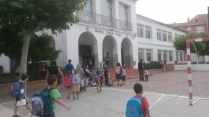 2015_09_14 entrada escola Mora Ebre